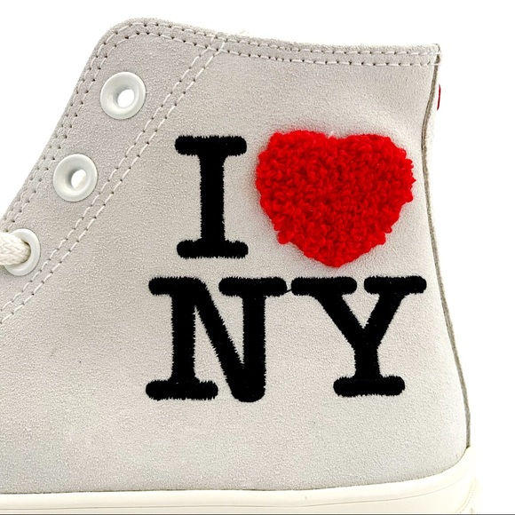 🆕 Converse High Top Sneakers I Love New York 7.5 - Picture 2 of 15